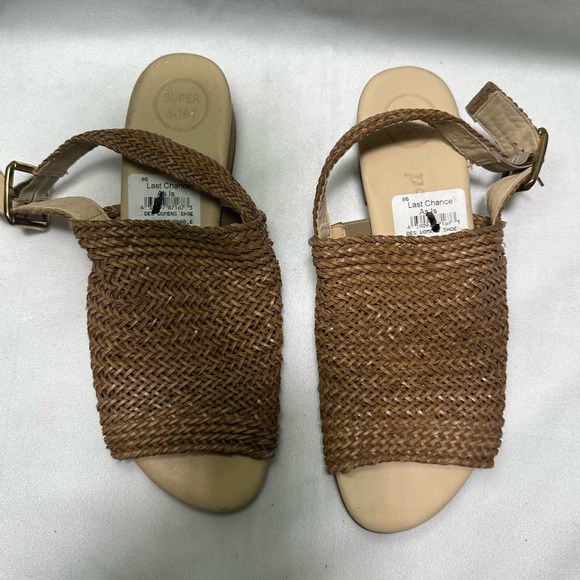 NWT Paul Green Helena WovenLeather Block Heel Sandal - Picture 2 of 5